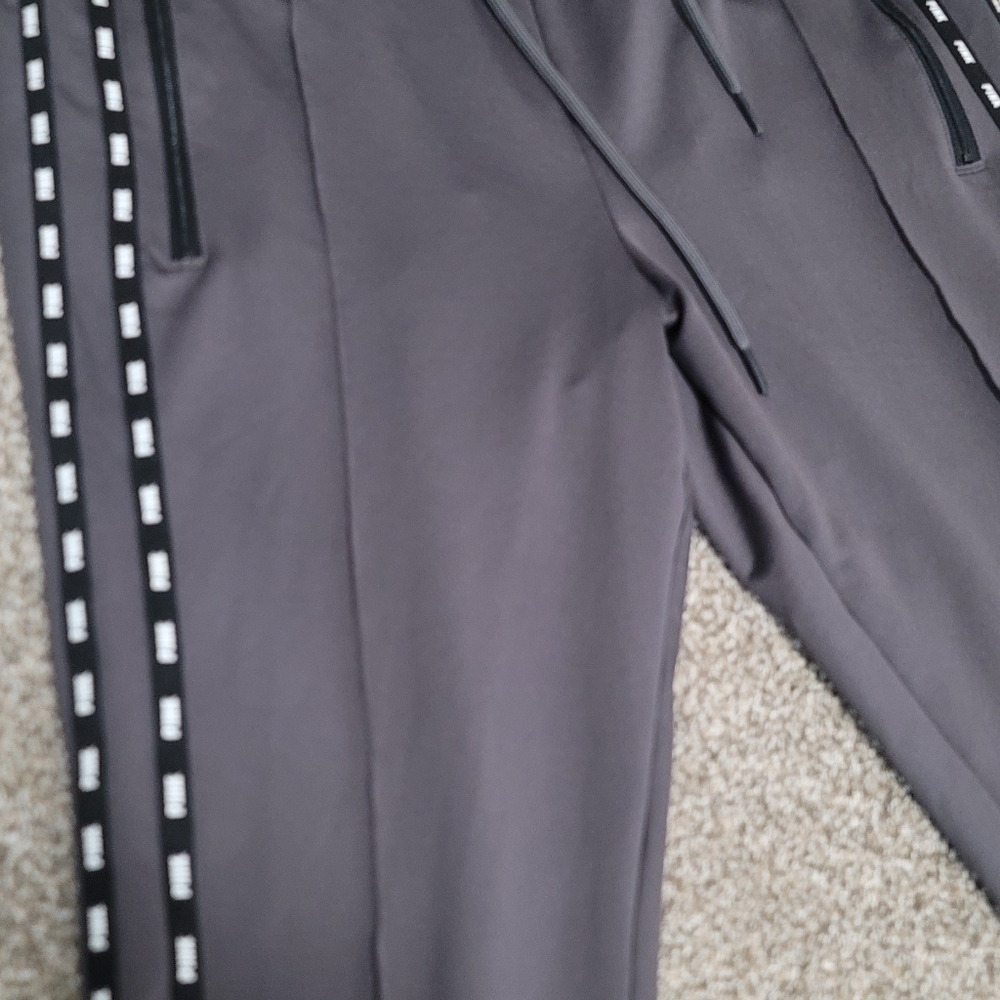 Pink active pants - Picture 2 of 3